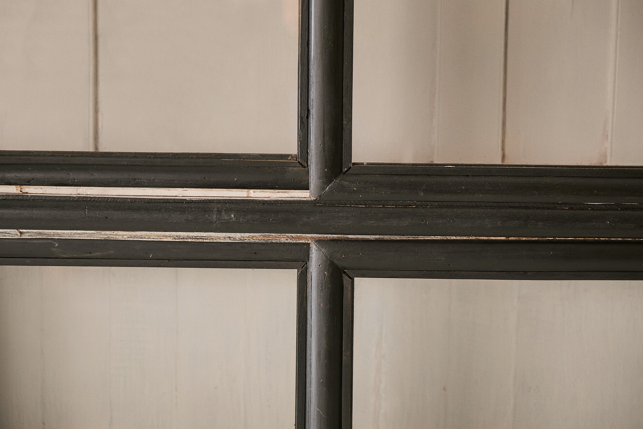 Vintage Teak Cabinet w/ Sliding Glass Doors T.020