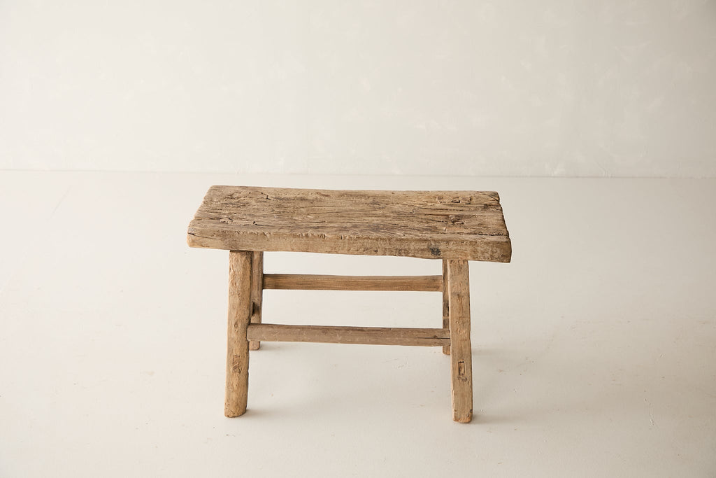 Vintage Elm Stool AH.147 - Circa 1945