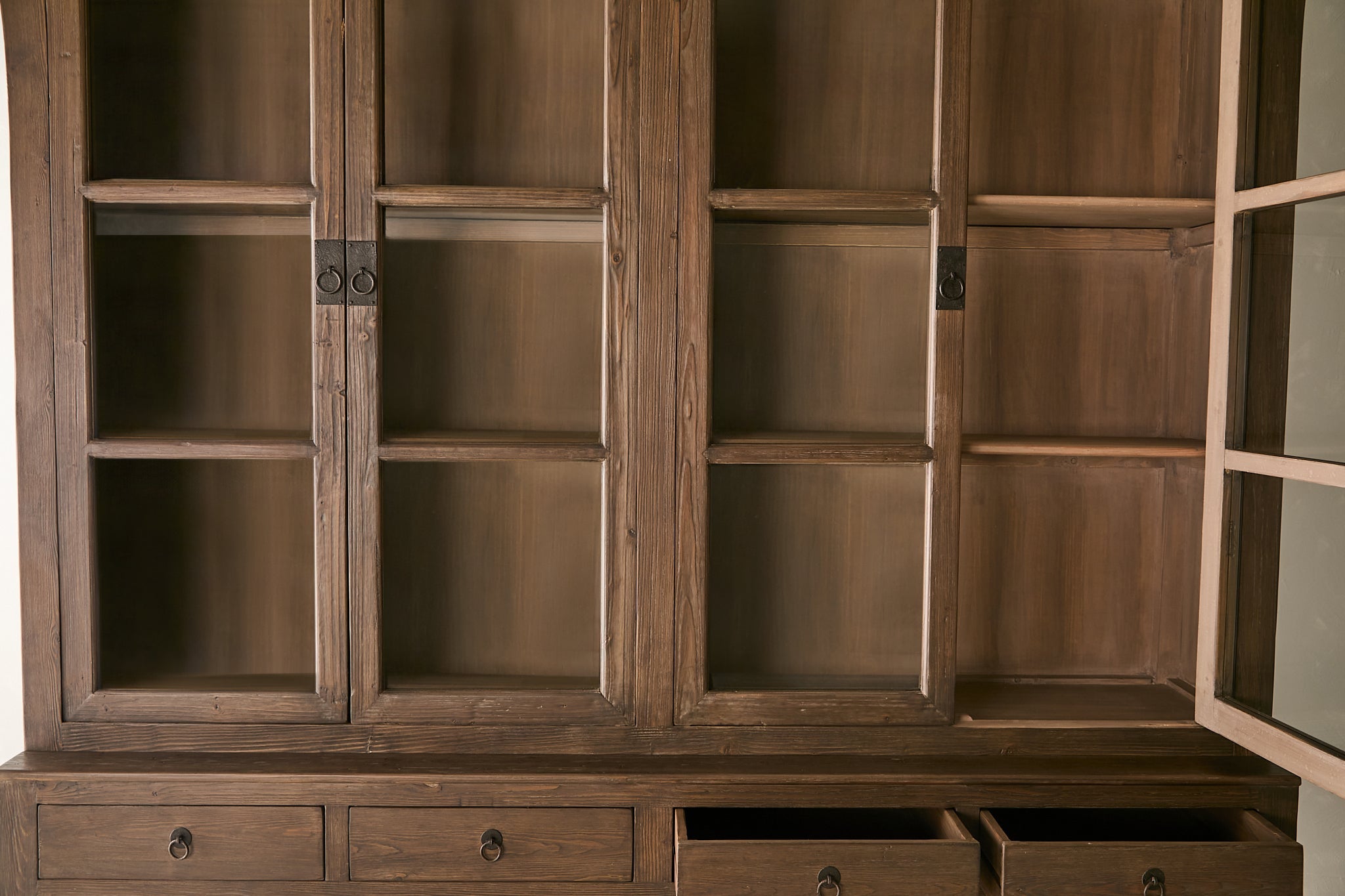 Valentino Cabinet - Mocha