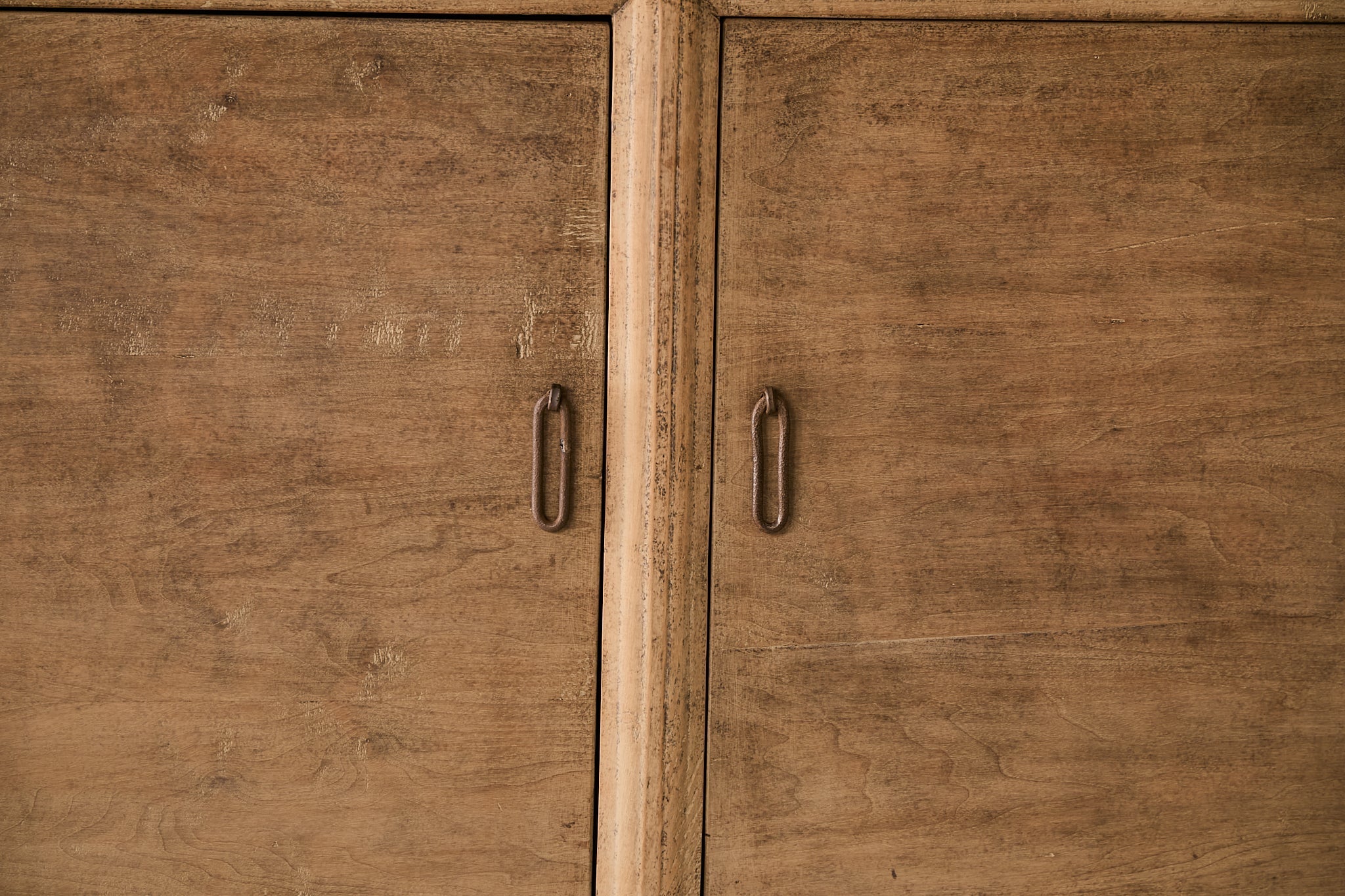 Vintage 3-Door Walnut Sideboard AH.138 - Circa 1875
