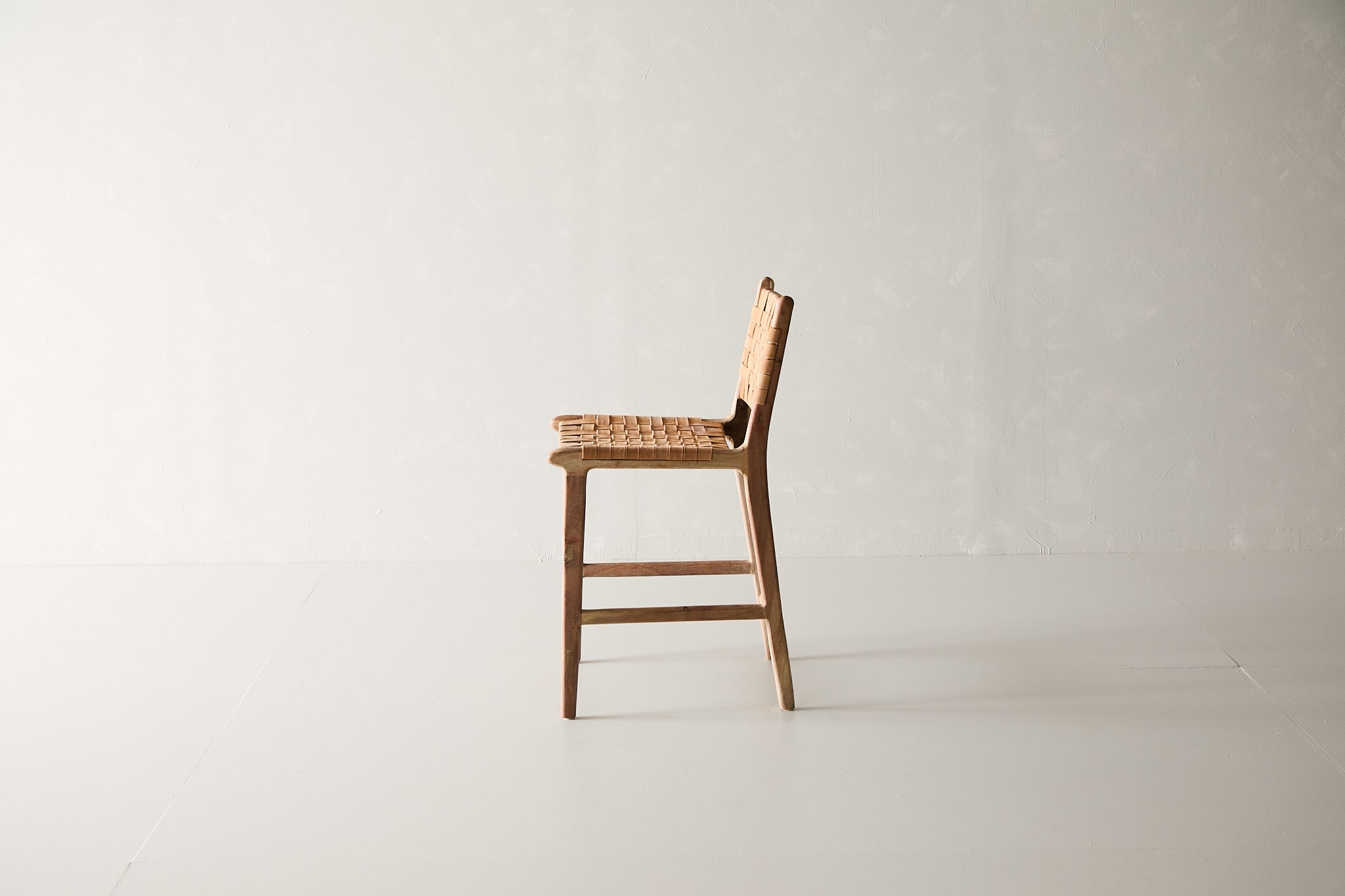 Trellis Counterstool - Blonde