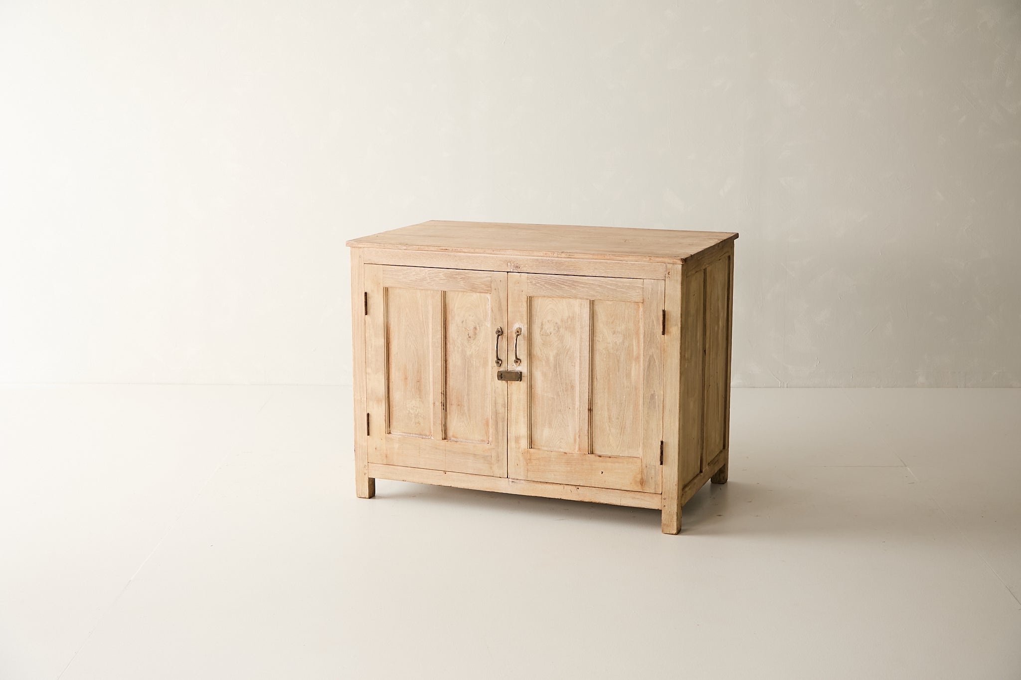 Vintage 2-Door Teak Sideboard T.056