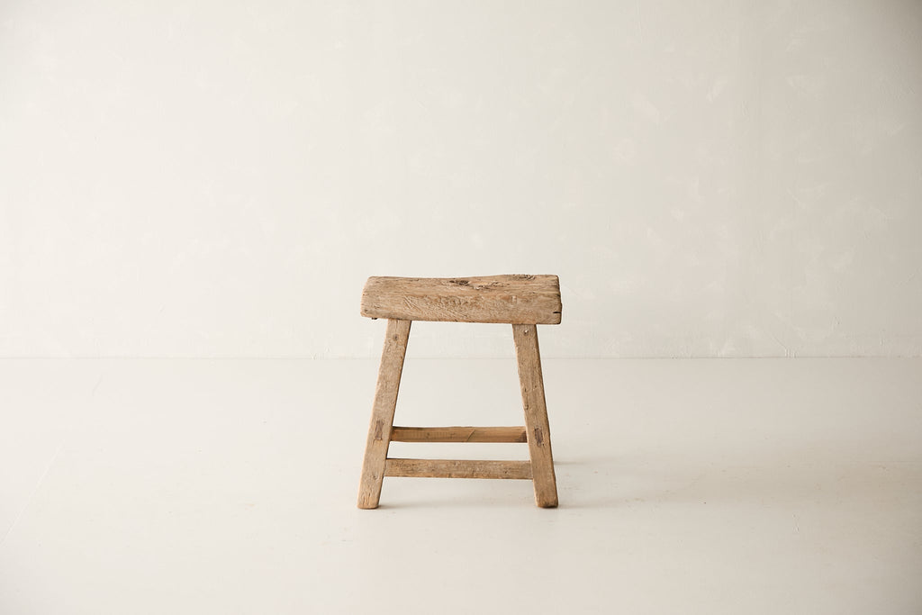 Vintage Elm Stool AH.148 - Circa 1945